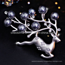 Custom High Quality Elk Pearl Lapel Pin Brooch